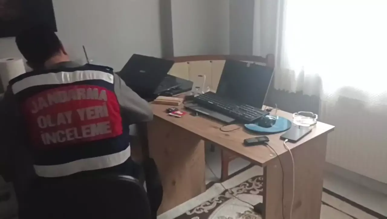 4 ilde sahte avukat çetesine operasyon: 28 kişi tutuklandı