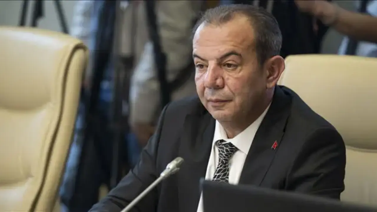 Tanju Özcan'ın şantaj davasında dikkat çeken gelişme! Yasak aşk mesajlarını kabul etti: Eşime özür borçluyum!