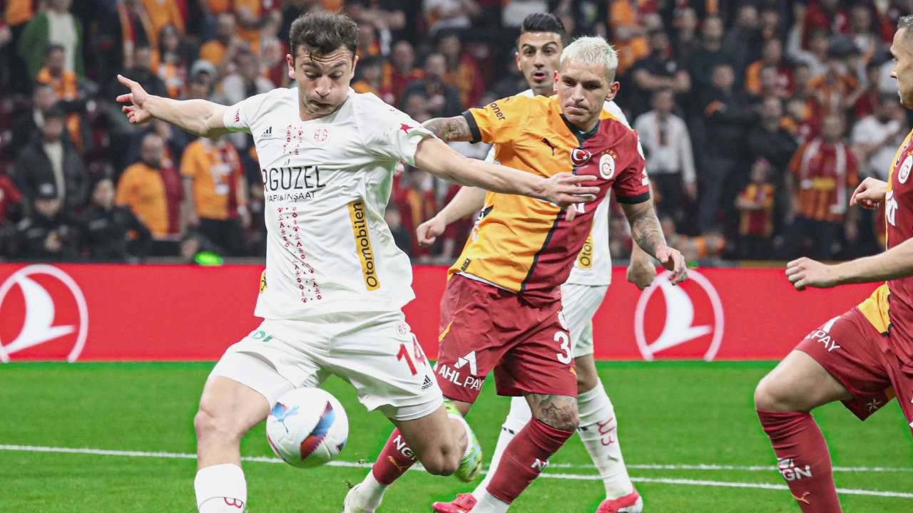Rams Park'ta 'şampiyonluk' mücadelesi: Galatasaray-Antalyaspor, Muhtemel 11'ler