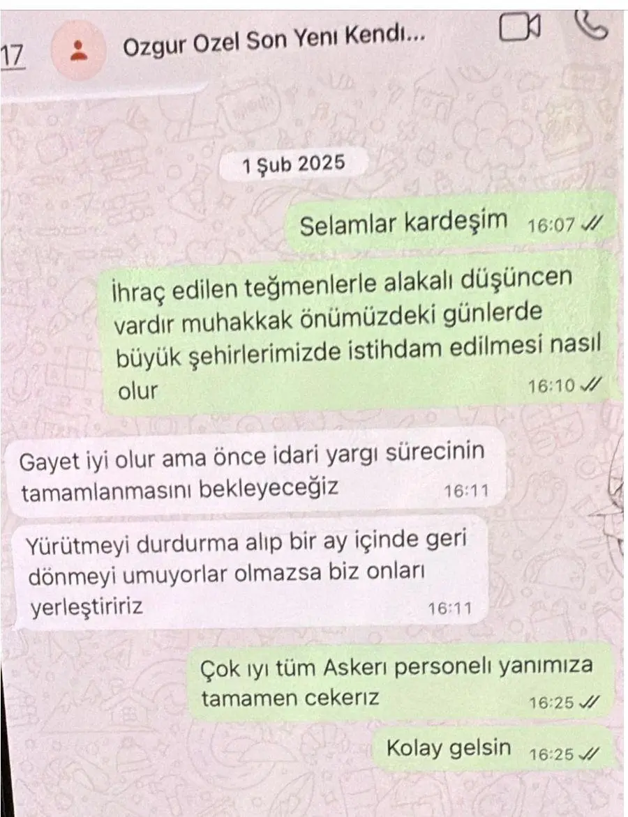 CHP’li Özel ve Yalım'ın ihraç edilen teğmenler için skandal yazışmaları ifşa oldu: Çok iyi tüm askeri personeli yanımıza çekeriz