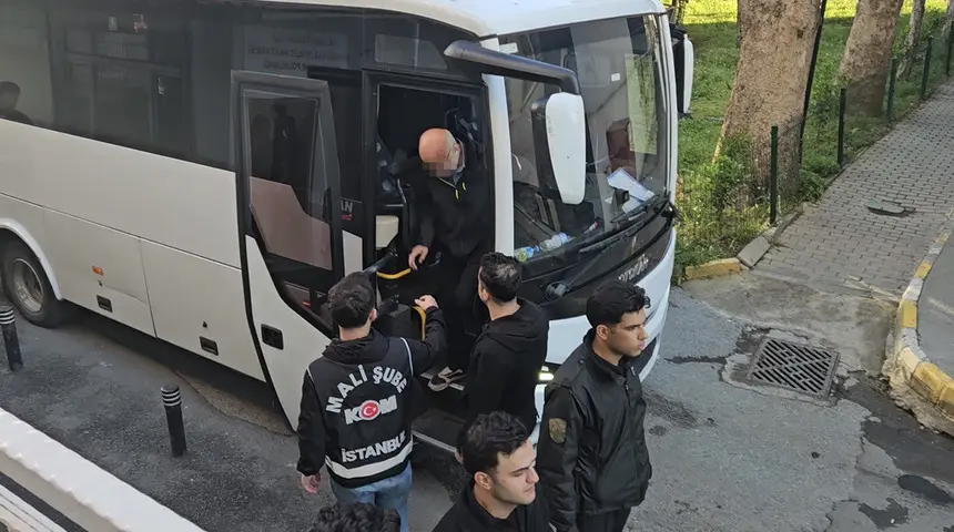 İBB'ye yeni dalga: 6 ile operasyon, 57 kişi gözaltına alındı!