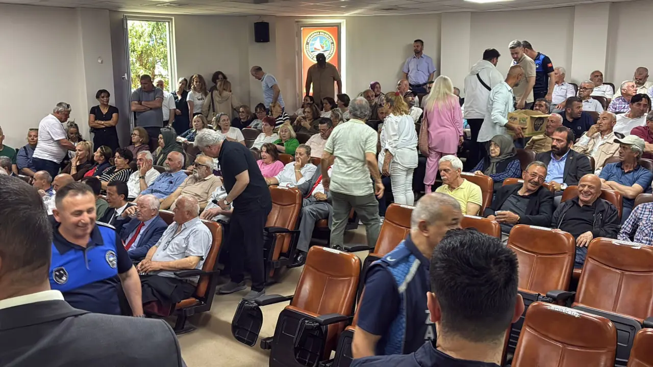 Bir belediye daha Ak Parti'ye katıldı: Yeni başkan vekili seçildi!