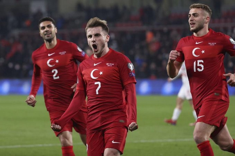 Milyonlarca Türk futbolsevere kötü haber: A Milli Takım'ın Dünya Kupası maçlarına şifre engeli