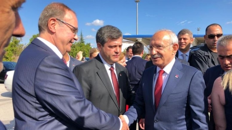 Kulis bombası patladı: Kılıçdaroğlu, Özel'in yerine Faik Öztrak'ı getirecek