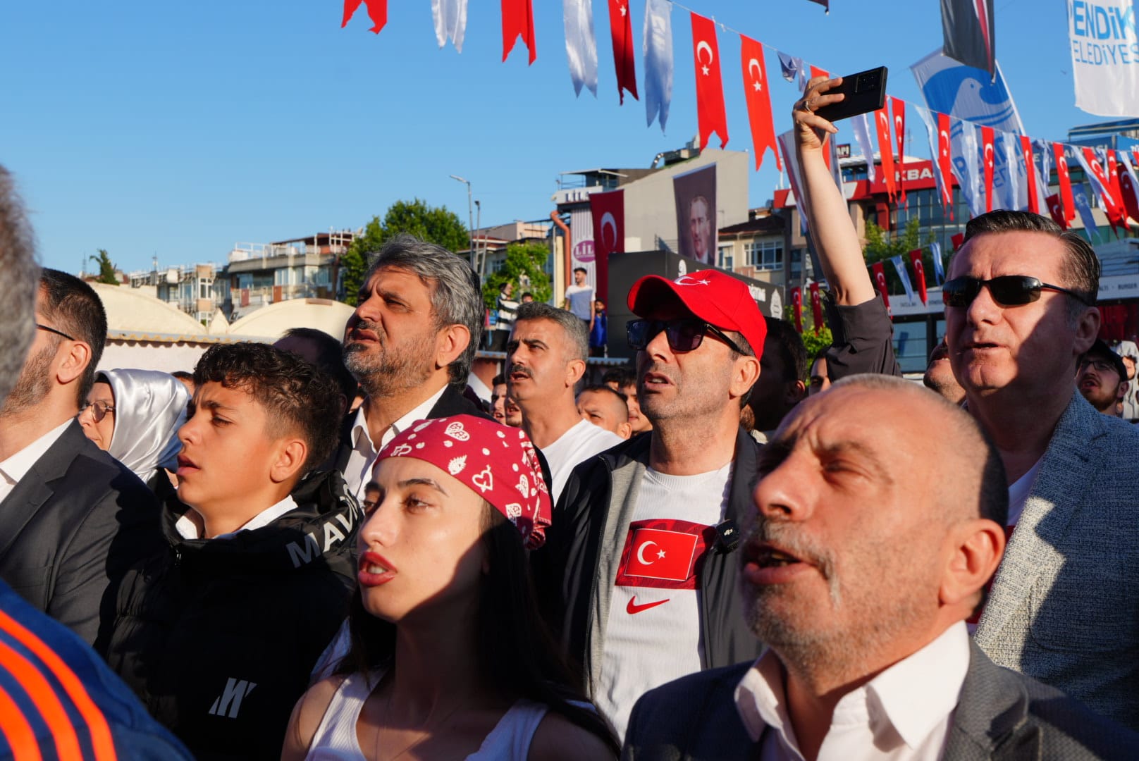 115949-2.jpg