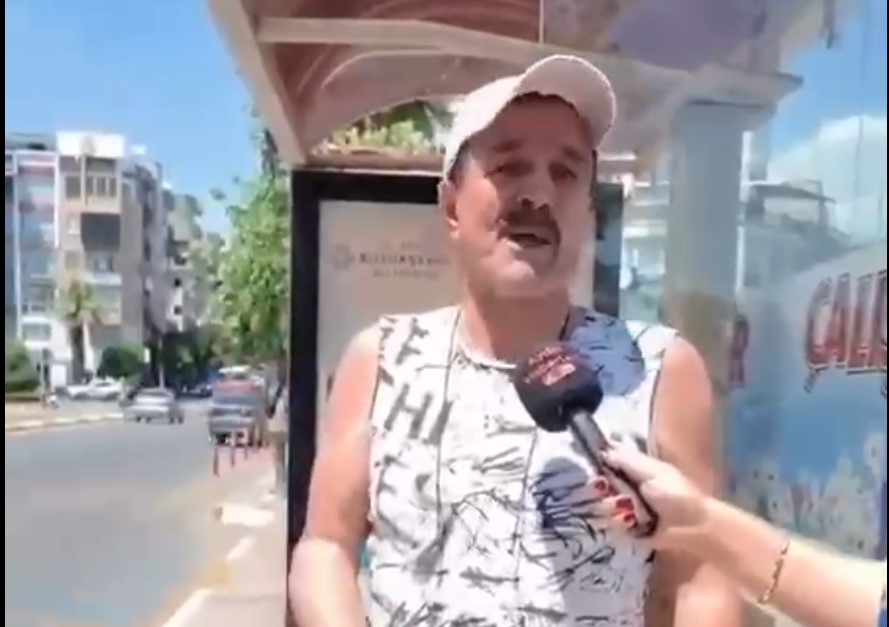 Eşini AK Parti'ye üye olduğu için boşayan adam sosyal medyada gündem oldu!