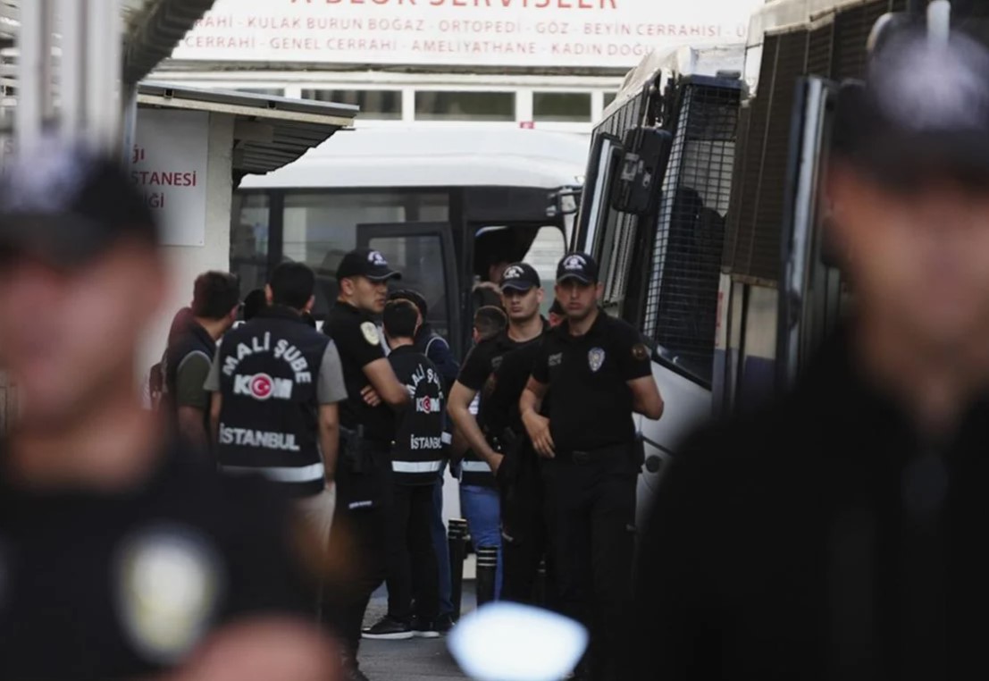 Silivri soruşturmasında itiraflar peş peşe döküldü! Rüşveti itirafı etti: ''Belediye başkan yardımcısına 380 bin dolar verdim...''