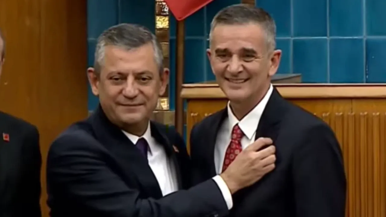 CHP'den istifa haberi: Ümit Dikbayır partisinden istifa ettiğini açıkladı!