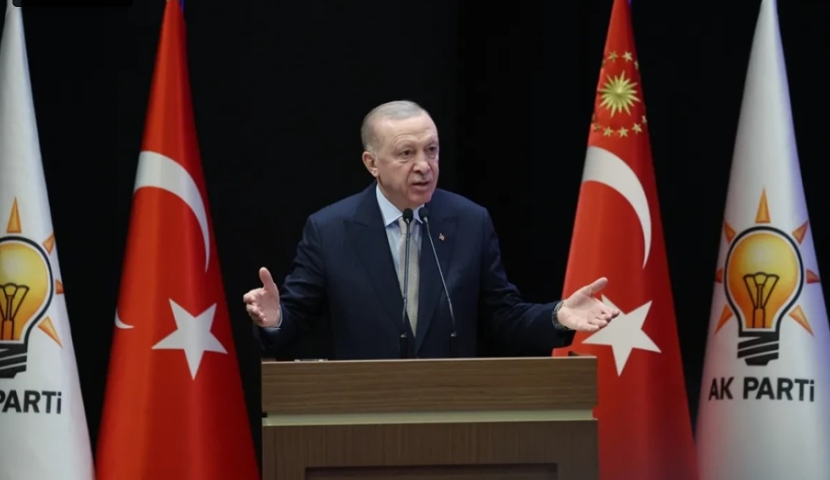 Erdoğan'dan grup toplantısında CHP'ye mesaj: Paralel yönetim modeli siyaseti felç ediyor..!