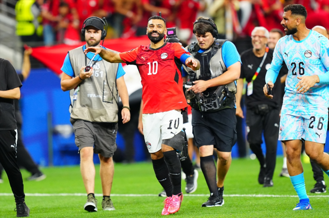 Mısır mutluluktan secdeye kapandı: Avustralya'yı 4-2 mağlup etti!