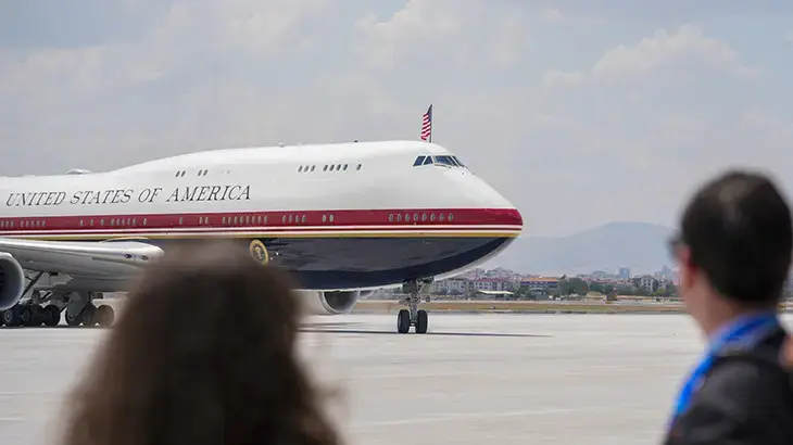 ABD Başkanı Donald Trump'ın uçağı Ankara'ya indi