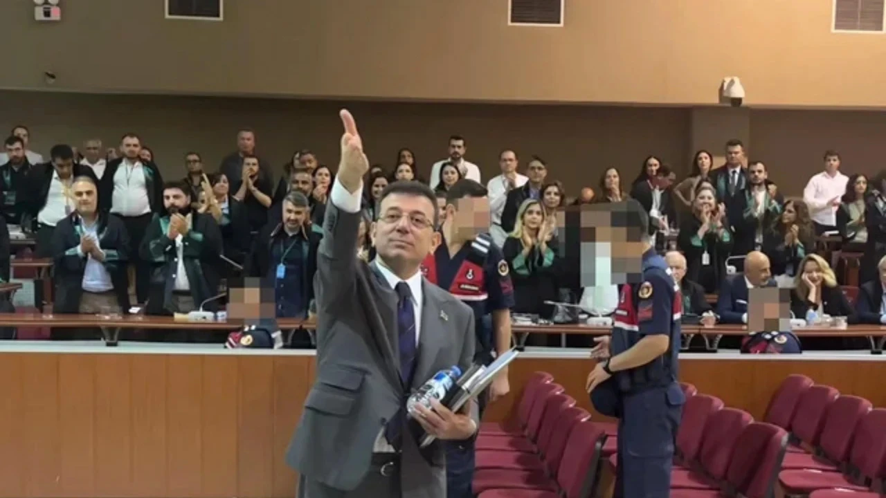 İBB davasında olay gelişme: Mahkeme başkanı Ekrem İmamoğlu salondan dışarı attı