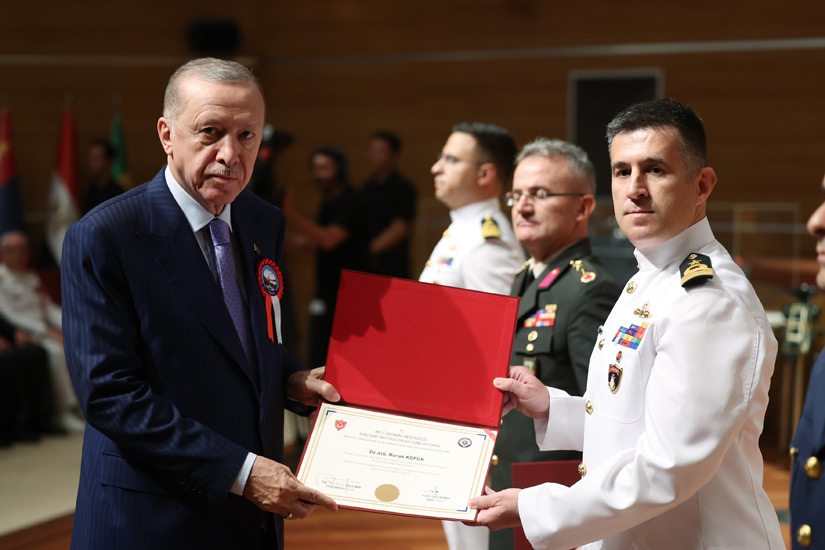 Erdoğan gururla duyurdu: 26 ülkeden kurmay subayları eğittik!