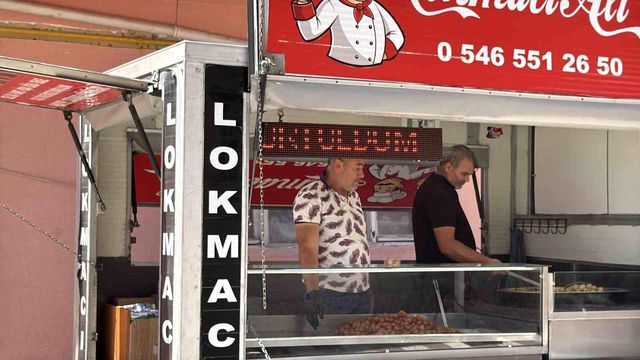 7 yıllık evliliğini bitiren adam öyle bir kutlama yaptı ki...