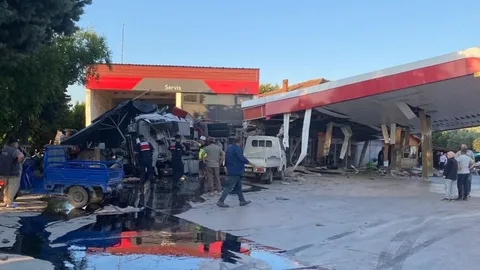 Akaryakıt istasyonunda dehşet kaza: 1 ölü, 2 yaralı