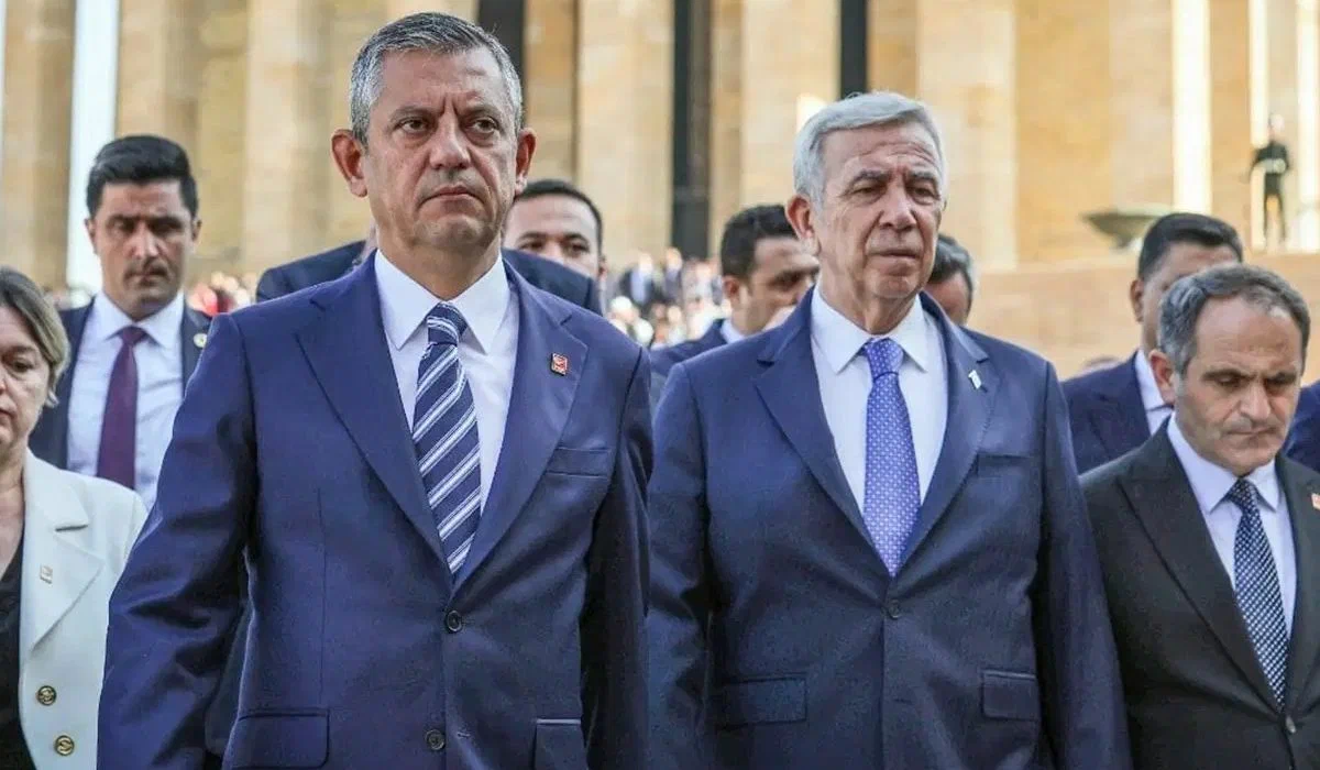 Kriz anlarında kayboluyor: Mansur Yavaş CHP'de mi kalacak? İşte kritik detaylar...
