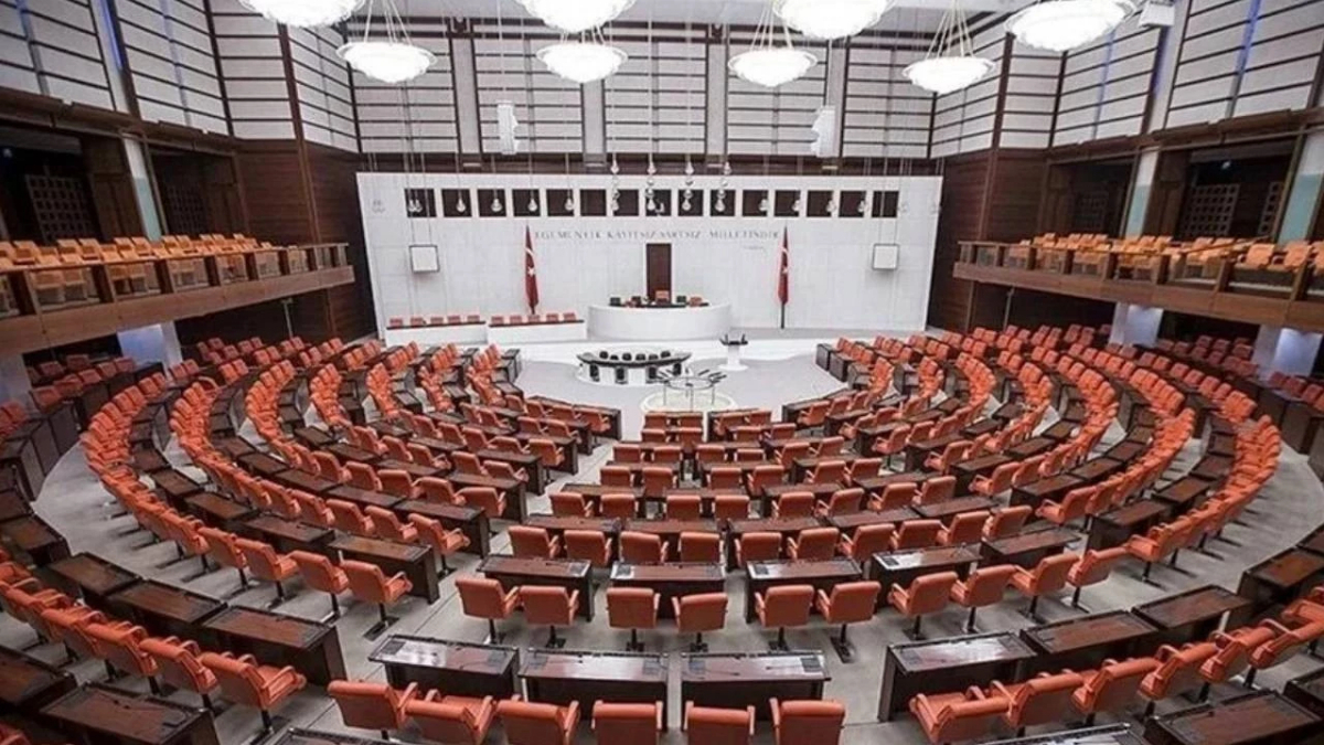 CHP'de dev istifa: 264 eski milletvekili partiden ayrıldı!