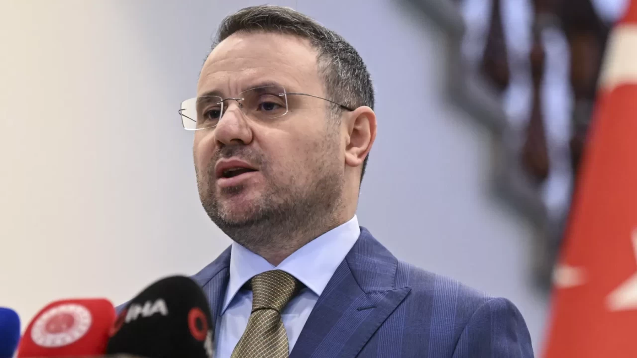 Bakan Gürlek soluk kesen operasyonu duyurdu: 382 şüpheli zehir taciri gözaltına alındı!