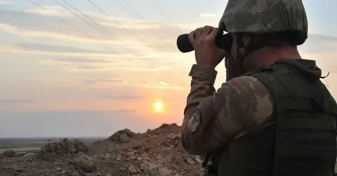 MSB'den son dakika açıklama: Türkiye ile Irak arasında savunma ve güvenlik kesintisiz sürüyor!