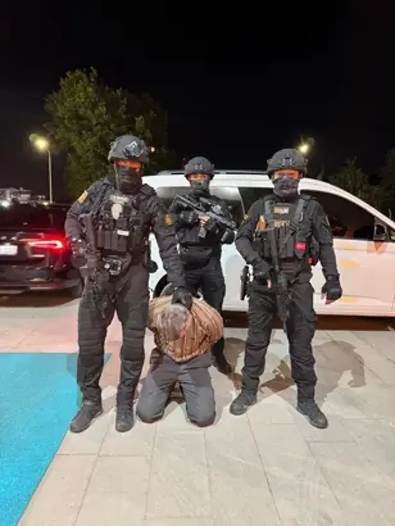 FETÖ'cü Burkay Karatepe kendisini Salih Usta olarak tanıtıp, inşaatlarda amelelik yapmış!