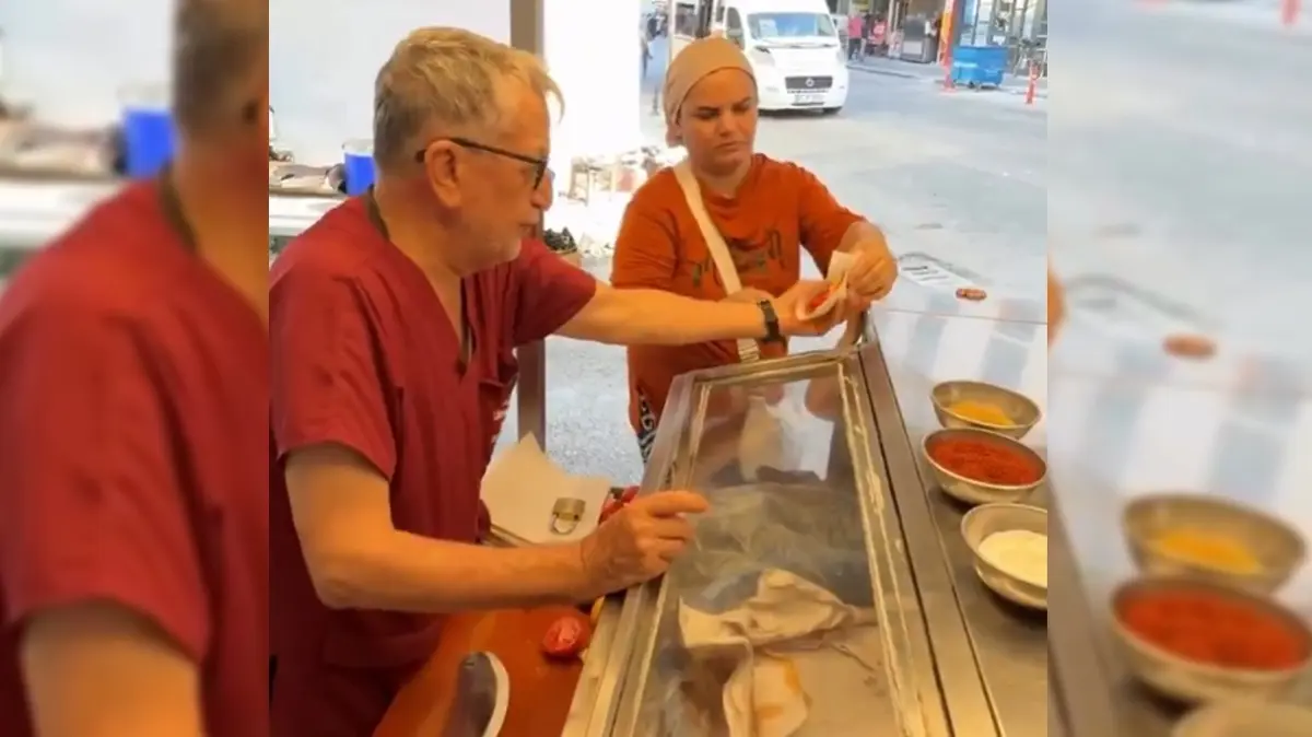 Lahmacuncun satıcısı öfkesinin bedelini ağır ödedi: Tezgahı kaldırıldı, sosyal medya ayağı kalktı!