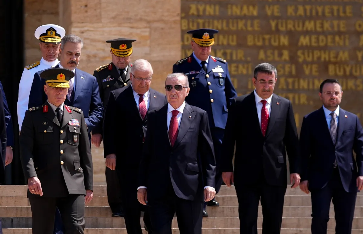 Erdoğan'ın imzasının ardından YAŞ kararları açıklandı!