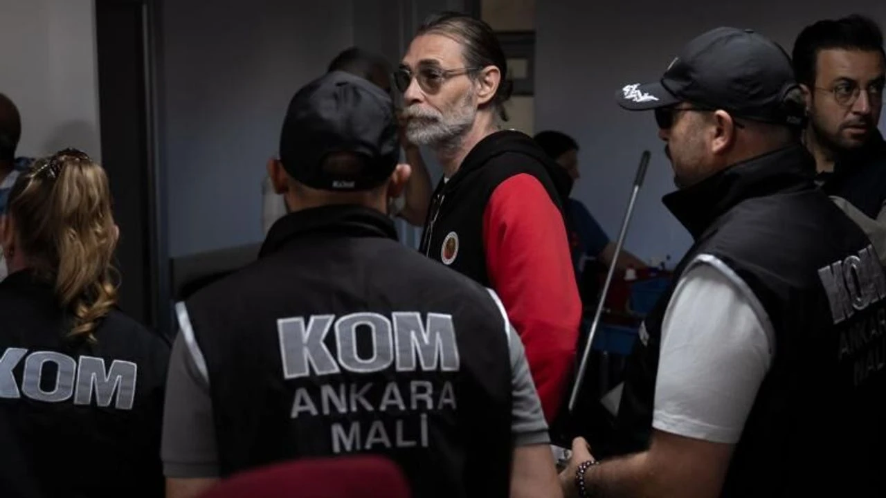 Erdal Beşikçioğlu'nun uyuşturucu testi pozitif çıktı