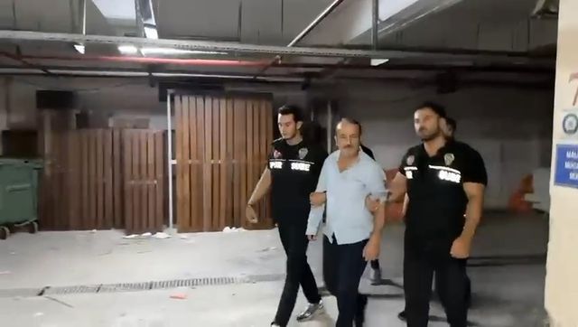 UltraAslan liderinin evine operasyon: Muzaffer Şirin'in konutunda yapılan 8,5 saatlik aramada servet çıktı