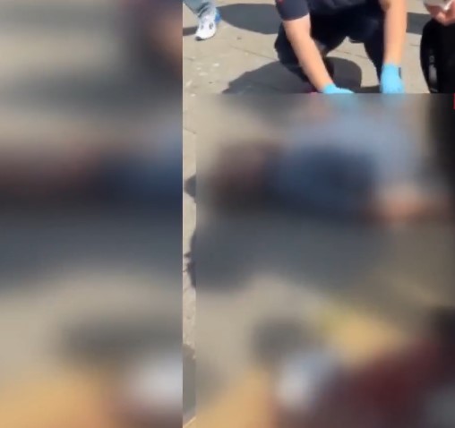 Cami önünde vahşet! Parkta çıkan tartışma kanlı bitti!