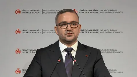 TCMB Başkanı Fatih Karahan'dan önemli açıklama: Yıl sonu enflasyon tahmini belli oldu!