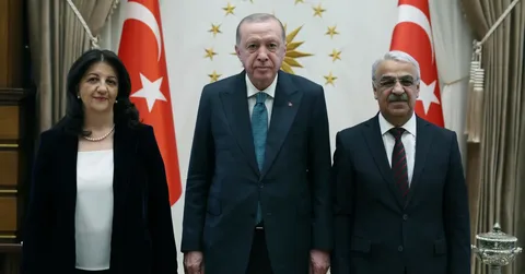 Cumhurbaşkanı Erdoğan ile DEM Parti İmralı heyeti bir araya geliyor!