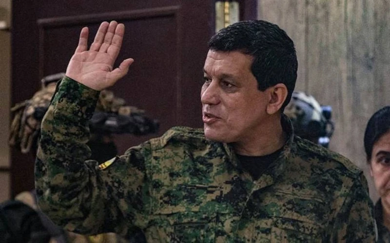 Suriye'de terör örgütü YPG kendini feshettiğini duyurdu!