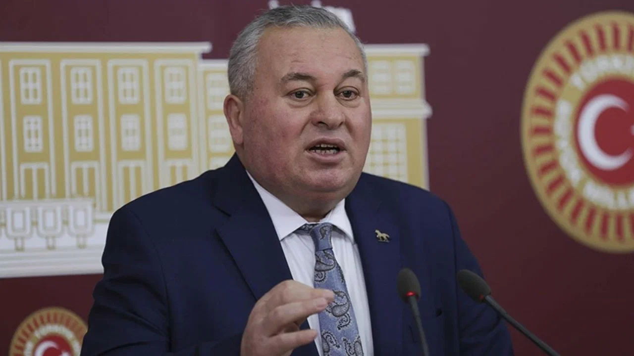 Yeni Parti Milletvekili Cemal Enginyurt'un danışmanına operasyon: Cem Tekinoğlu gözaltına alındı