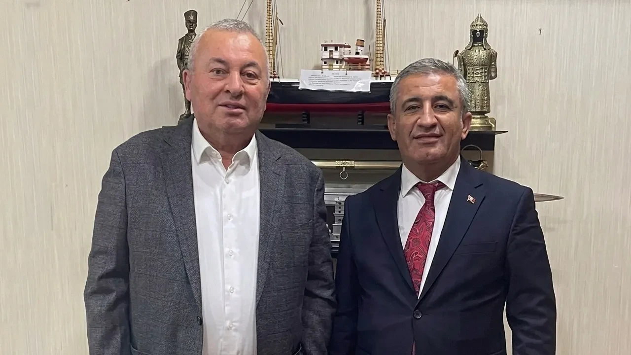 Yeni Parti Milletvekili Cemal Enginyurt'un danışmanına operasyon: Cem Tekinoğlu gözaltına alındı