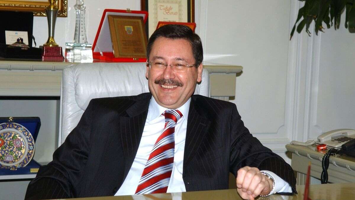 Eski Ankara Büyükşehir Belediye Başkanı Melih Gökçek hakkında soruşturma!