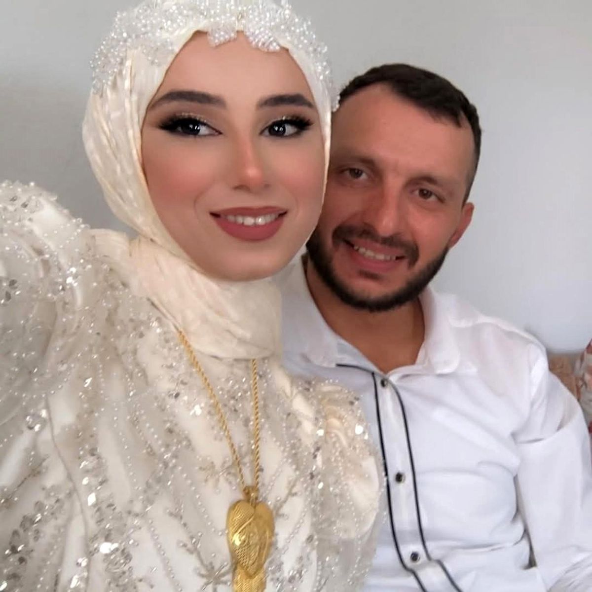 Banyoda cansız bedenleri bulunan genç çiftin kesin ölüm nedeni ortaya çıktı!