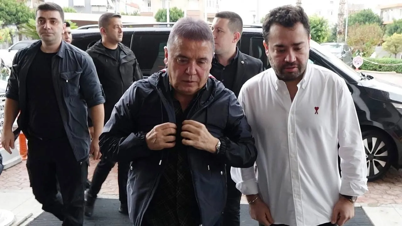Daha neler çıkacak! Muhittin Böcek hakkında skandal "Grup halinde cinsel ilişki" iddiası!