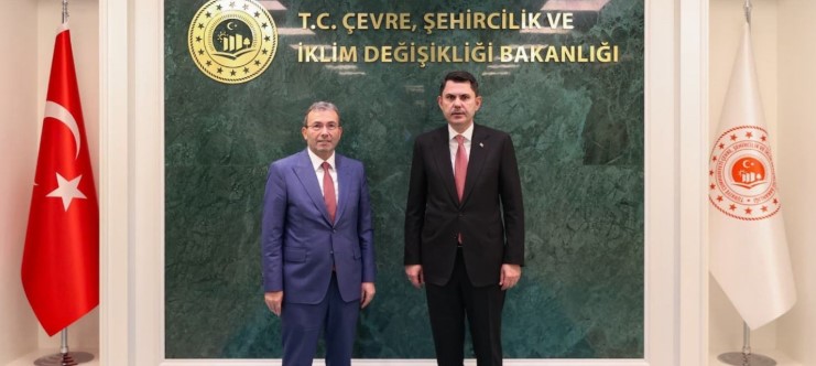 Başkan Ahmet Cin Bakan Kurum'u Ziyaret Etti