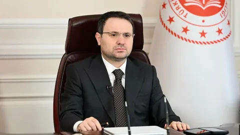Bakan Gürlek, vatandaşları mağdur eden avukatları mercek altına aldı: 31 avukat hakkında gözaltı kararı!
