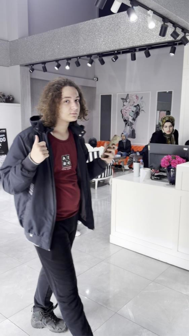 Okul katliamı davasında anne ve baba ilk kez hakim karşısında: Biri ağladı, diğeri oğlunu suçladı