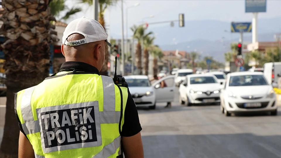 İstanbul'da bu yollar bugün trafiğe kapalı: İşte alternatif yollar...