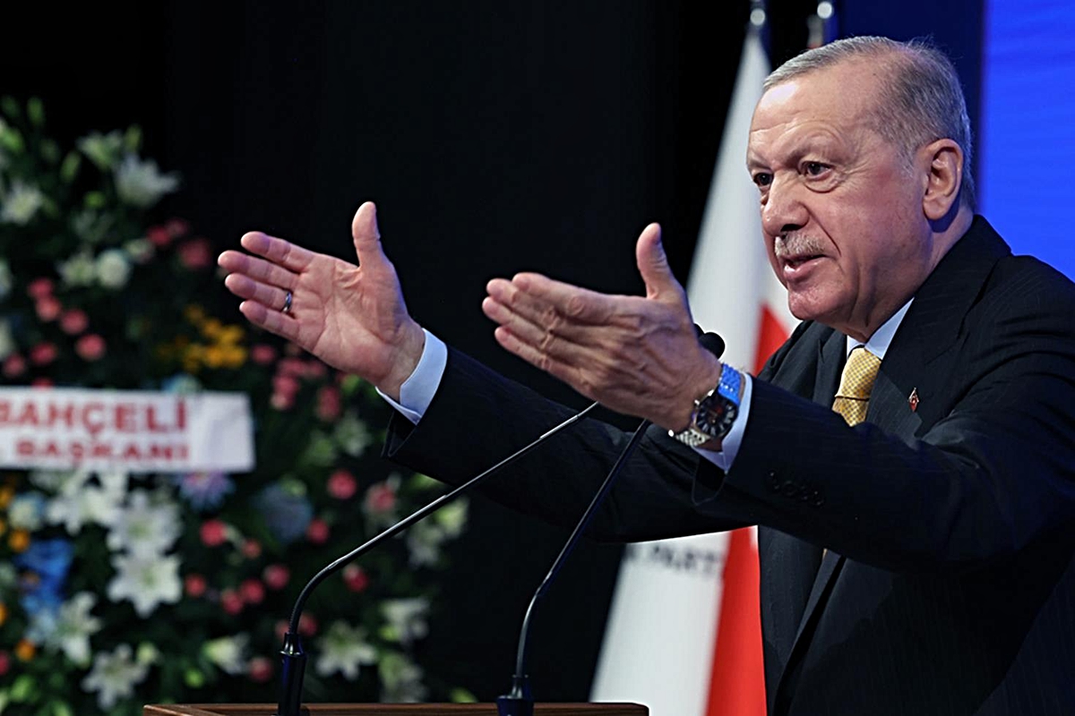 Cumhurbaşkanı Erdoğan'ı gururlandıran tablo: Her bir evladımızı alnından öpüyorum...
