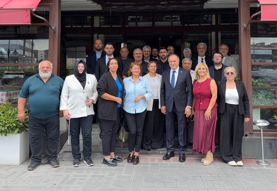 Niyazi Güneri'den Kongre Öncesi Birlik Mesajı