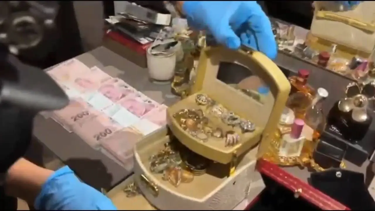 Usulsüz vatandaşlık soruşturması sürüyor: 30 şirkete kayyum atandı...