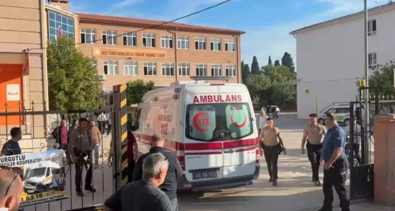 Manisa’da okul saldırısı: Yaralı öğrenciler var!
