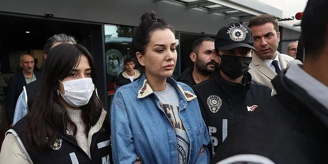 Dilan Polat Cumhurbaşkanına hakaret suçlamasıyla gözaltına alındı