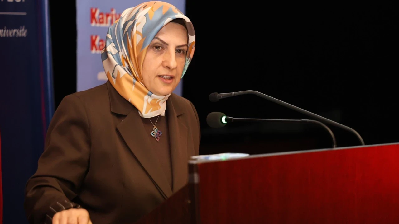 Fatma Betül Sayan Kaya'nın koltuğuna kim oturdu? Hülya Terzioğlu kimdir? İlk sözleri ne oldu?