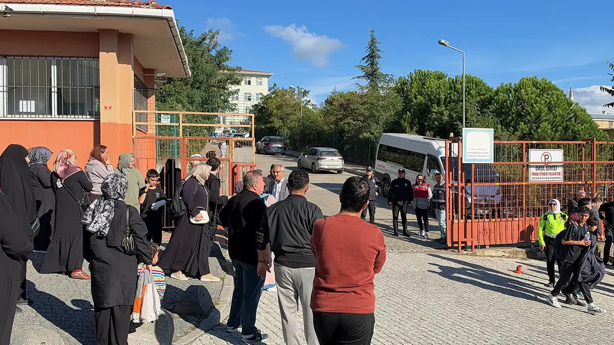Başakşehir'deki okul saldırısına ilişkin son dakika: Ağır yaralı öğrencilerden biri hayatını kaybetti!