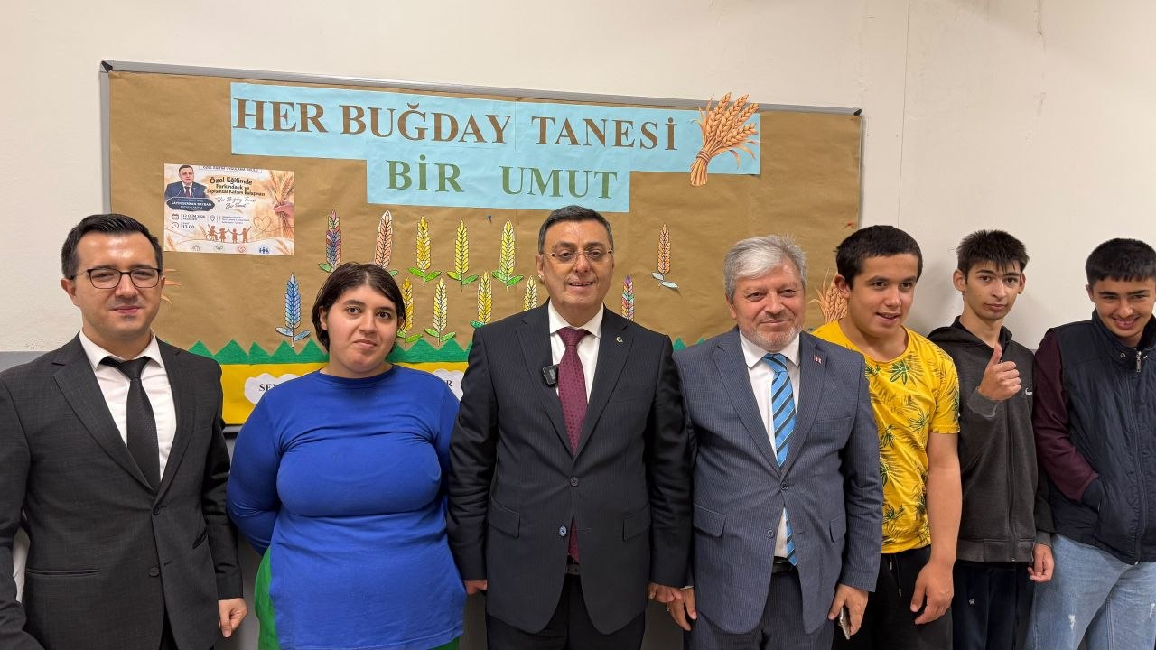 Tuzla'da minik yüreklerden Filistinli çocuklara umut mesajı