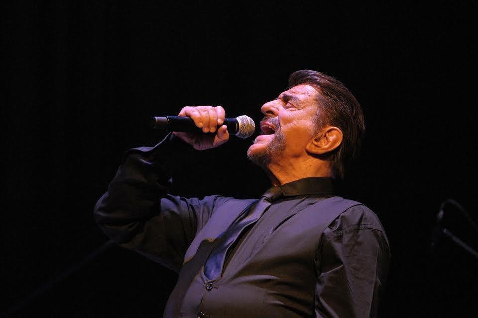Yılların sanatçısı Alpay'ı sevenleri son yolculuğuna uğurlandı: Alpay Nazikioğlu kimdir?